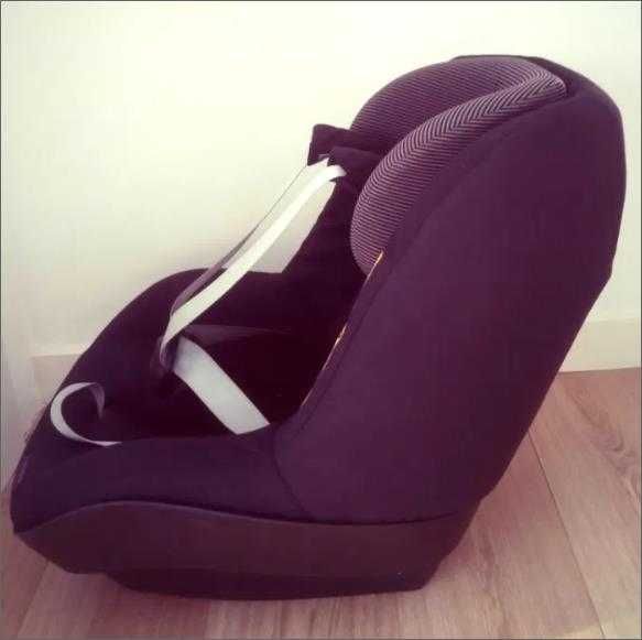 Cadeira Auto 2Way Pearl + base 2Way Fix Bebe Confort (6M-4A)