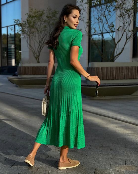 Платье зеленое Sandro