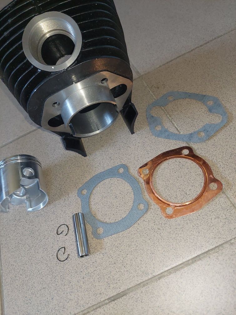 Fabrycznie nowy cylinder tlok silnika s32 s34 shl m11 175 wfm kpl