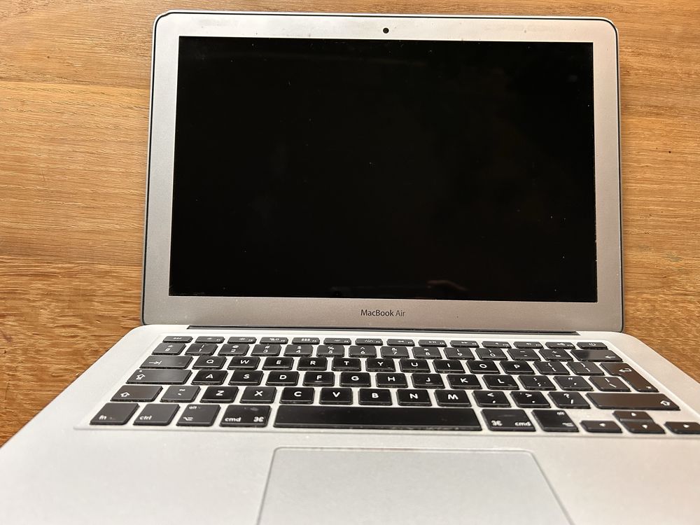 Mac MacBook Air 7,2 1,6 GHz, 8 MB