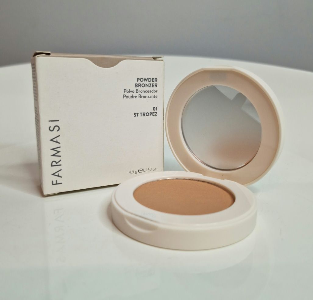 St. Tropez Powder Bronzer Farmasi