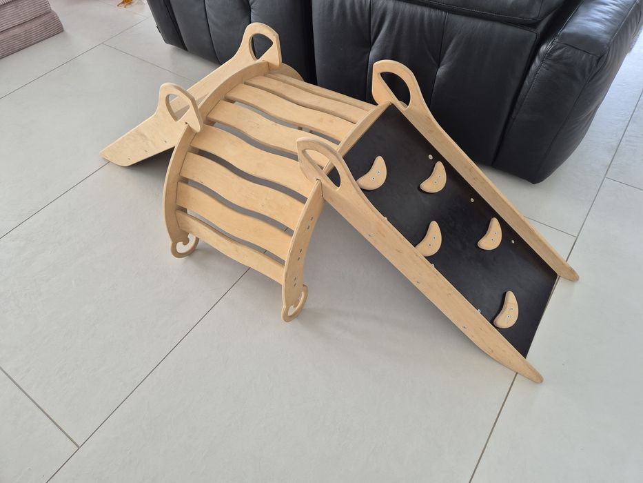 Bujak drewniany + zjeżdzalnia + ścianka wspinaczkowa Montessori