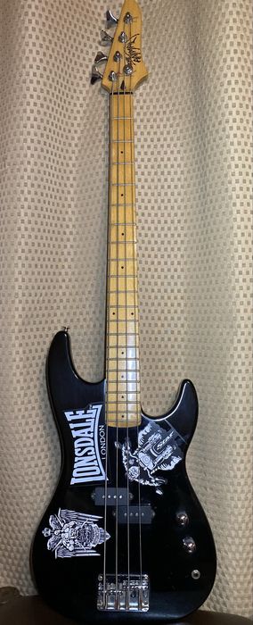 The Animal bass 4 Бас гітара електро бас