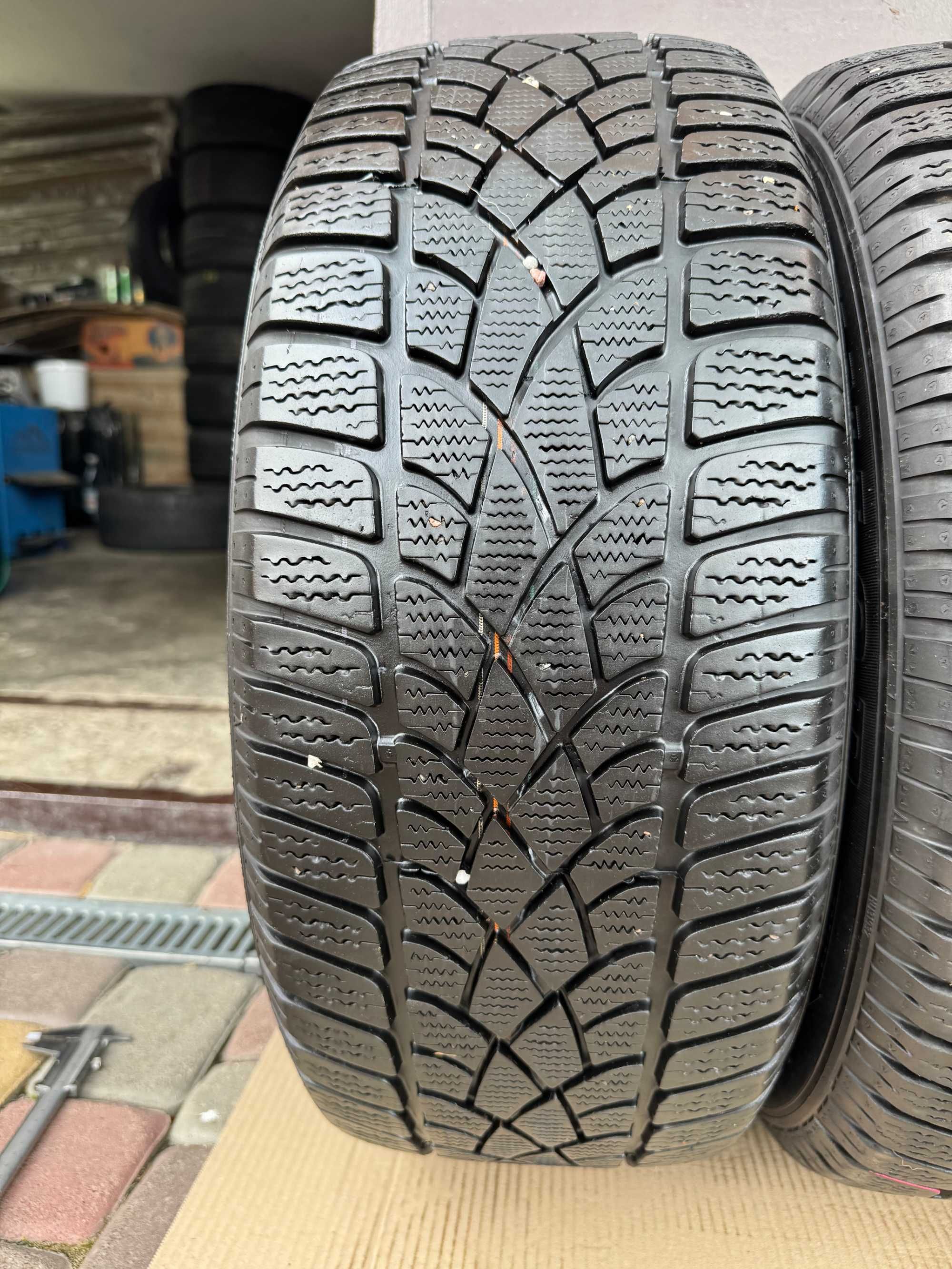 Шини Dunlop 225/55 R-16 (95 H ) made in Germany -зима