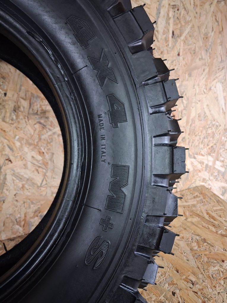 Opony terenowe 225 70 R15 Tracker