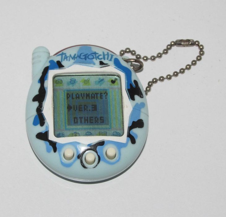 Tamagotchi V3 2004 Blue Camo Bandai