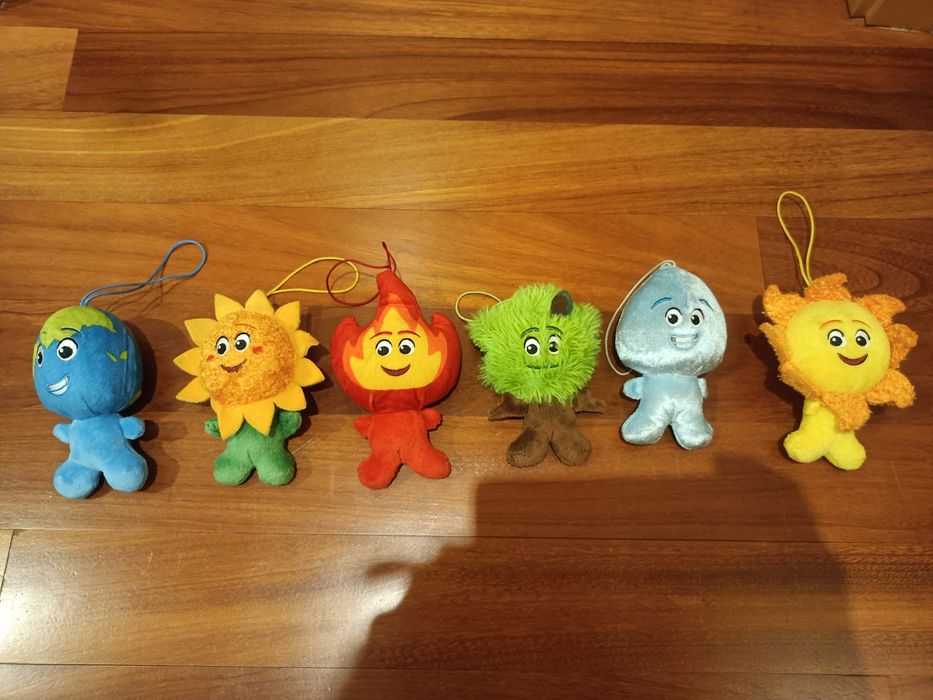 Vendo coleção completa de peluches dos Elementos do LIDL