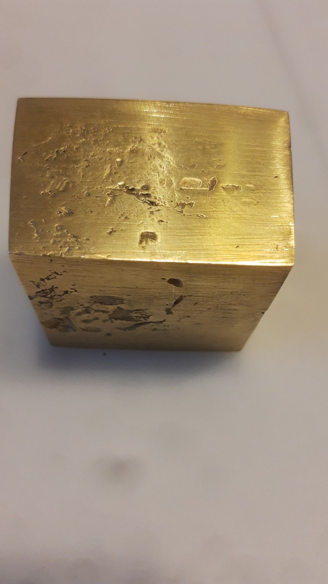 Mosiądz , sztabka o wadze 1206gram