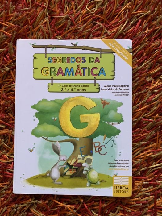 Livros infantis didáticos e histórias