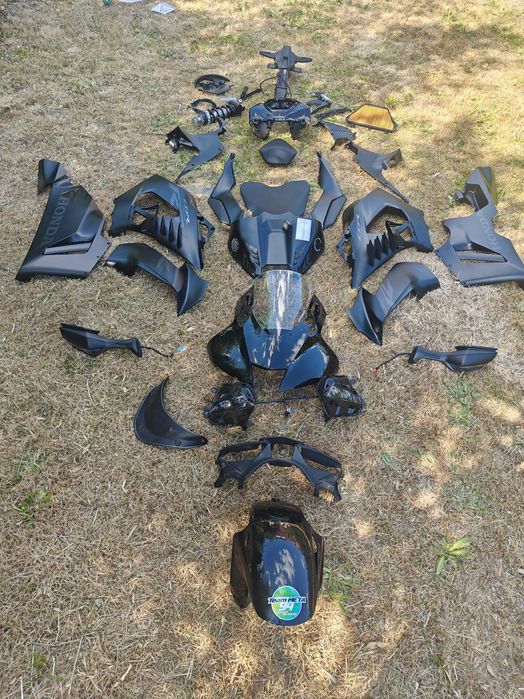 Owiewki honda CBR 1000rr sc82 2021r