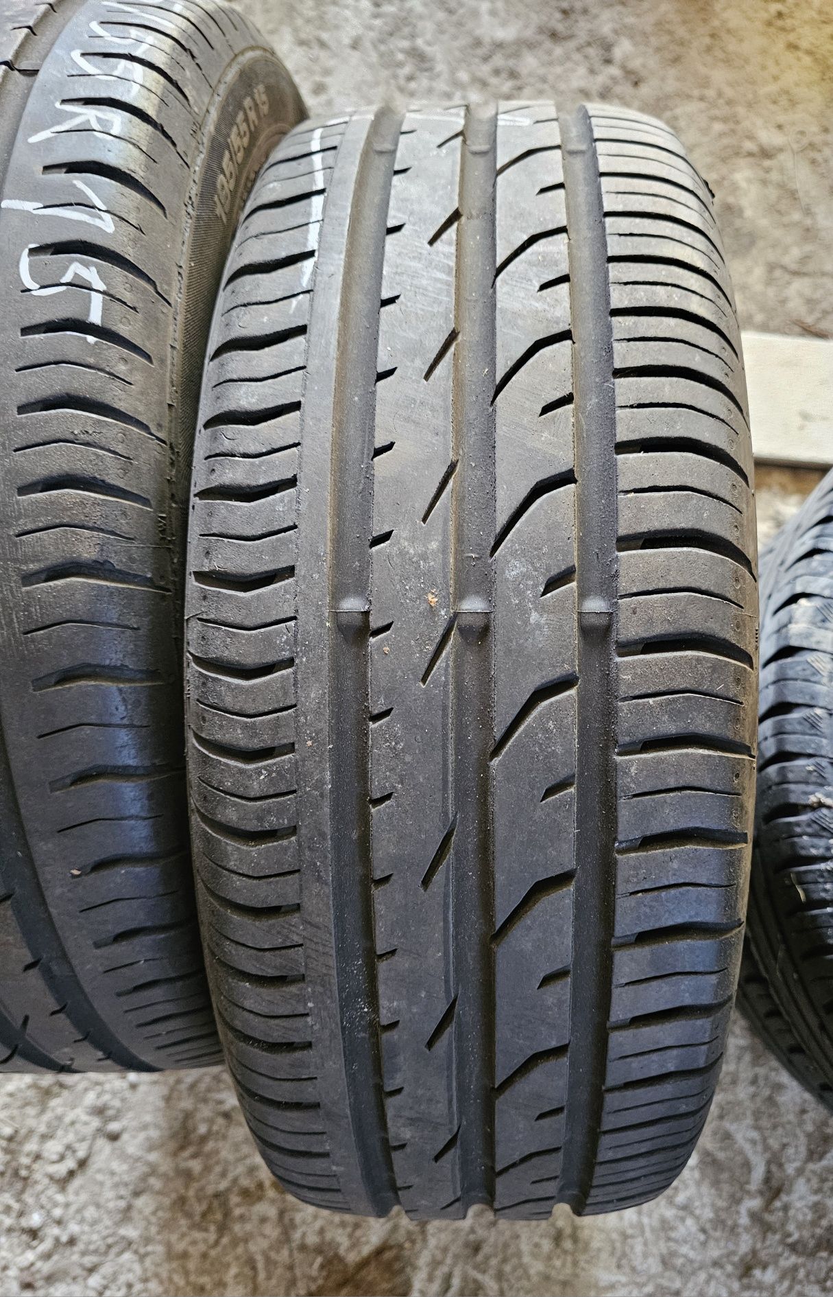 Opony letnie Continental 195/55R15