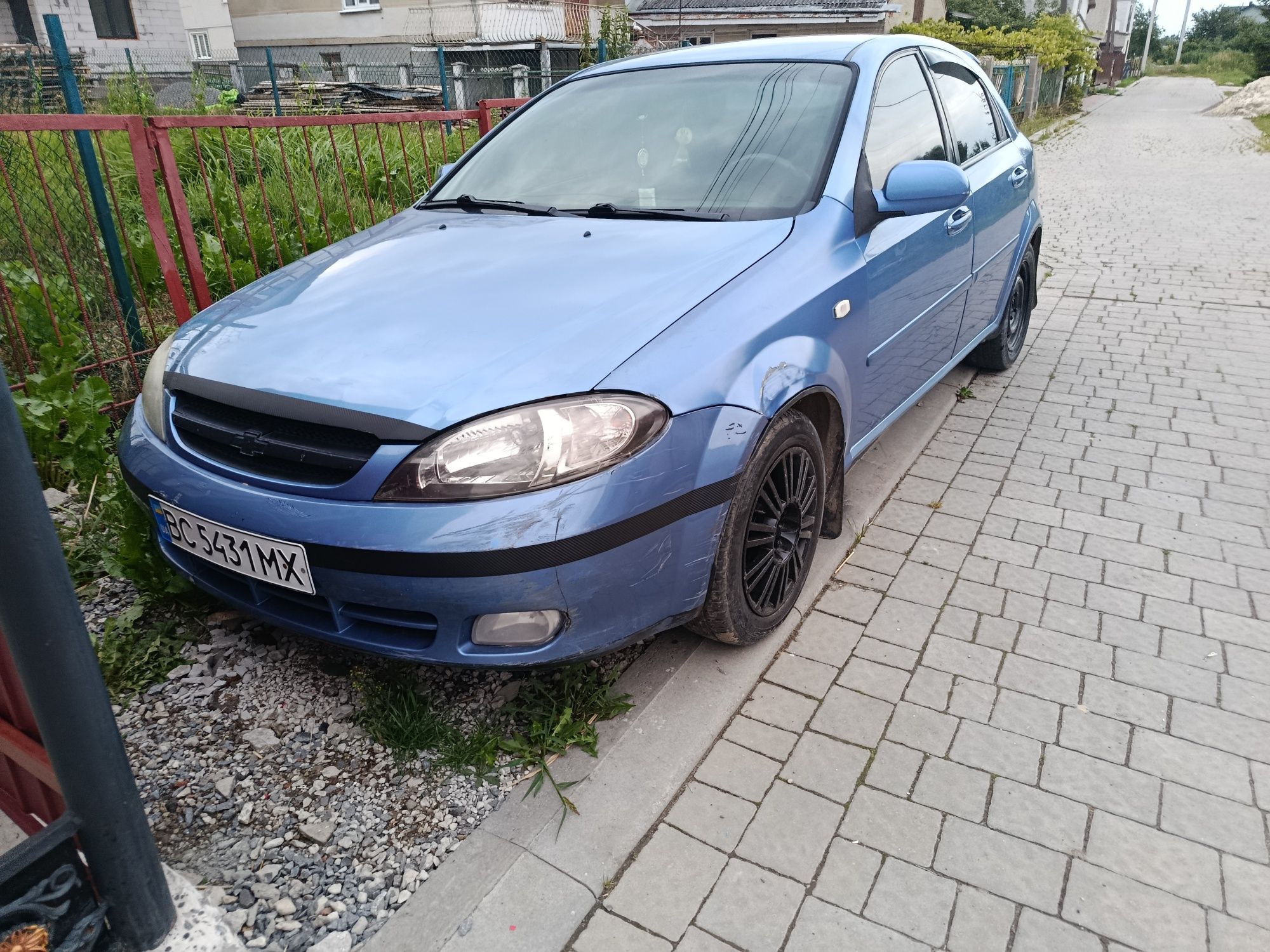 Продам автомобіль Шевроле лачеті