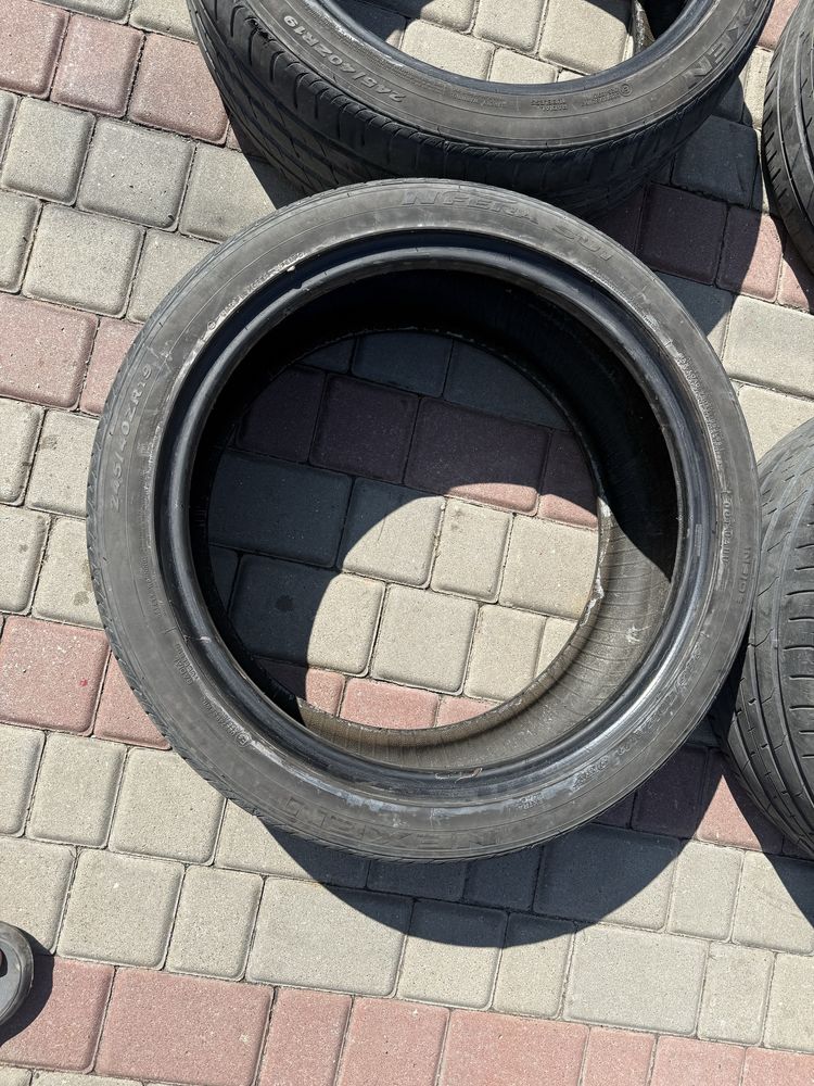 Шини різноширокі 275 35 R19, 245 40 R19