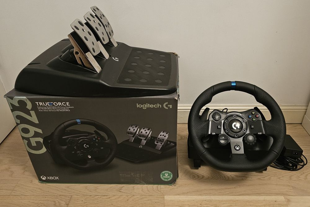 Kierownica Logitech G923 Xbox/PC
