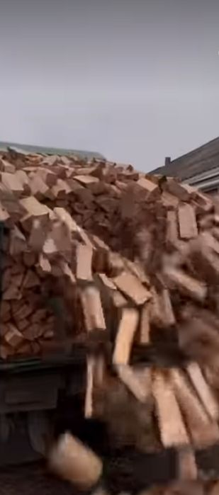 Продаємо дрова твердих порід по 1300 грн за куб. Є доставка.