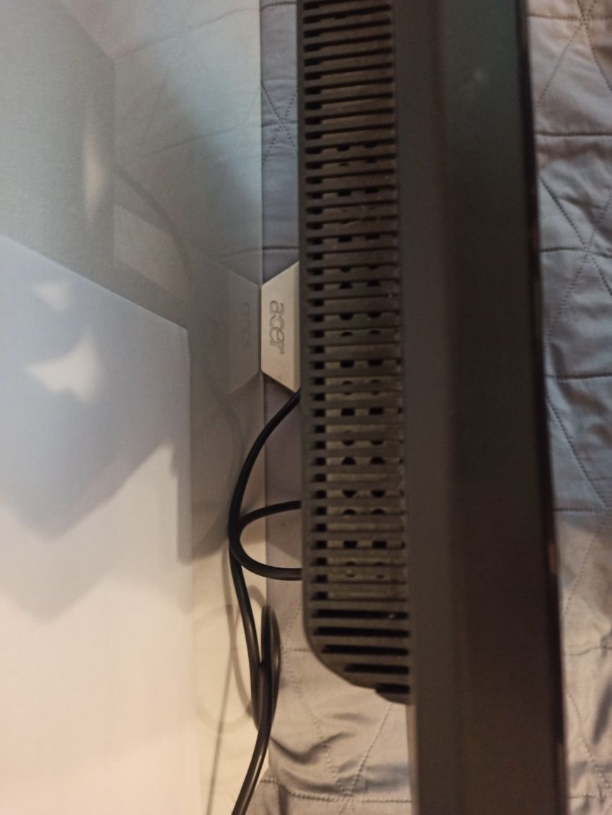 Monitor LCD Acer 20 cali 1680x1050 IPS