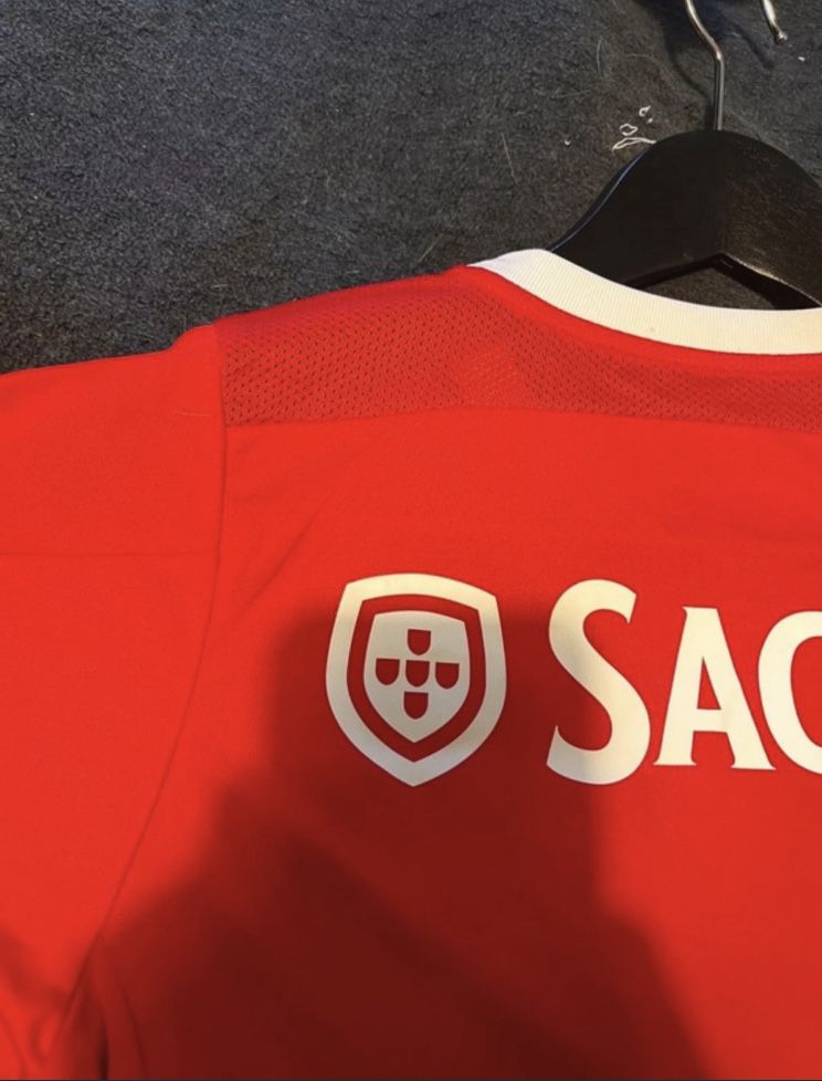 T-shirt oficial SLBenfica criança 11-12 anos