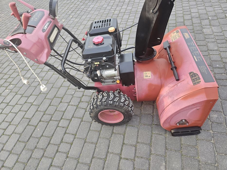 Odśnieżarka spalinowa