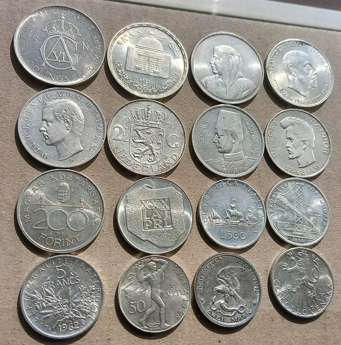 Продам монети срібні різноманітних країн