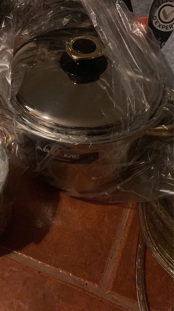 Trem de cozinha em inox marca Artame
