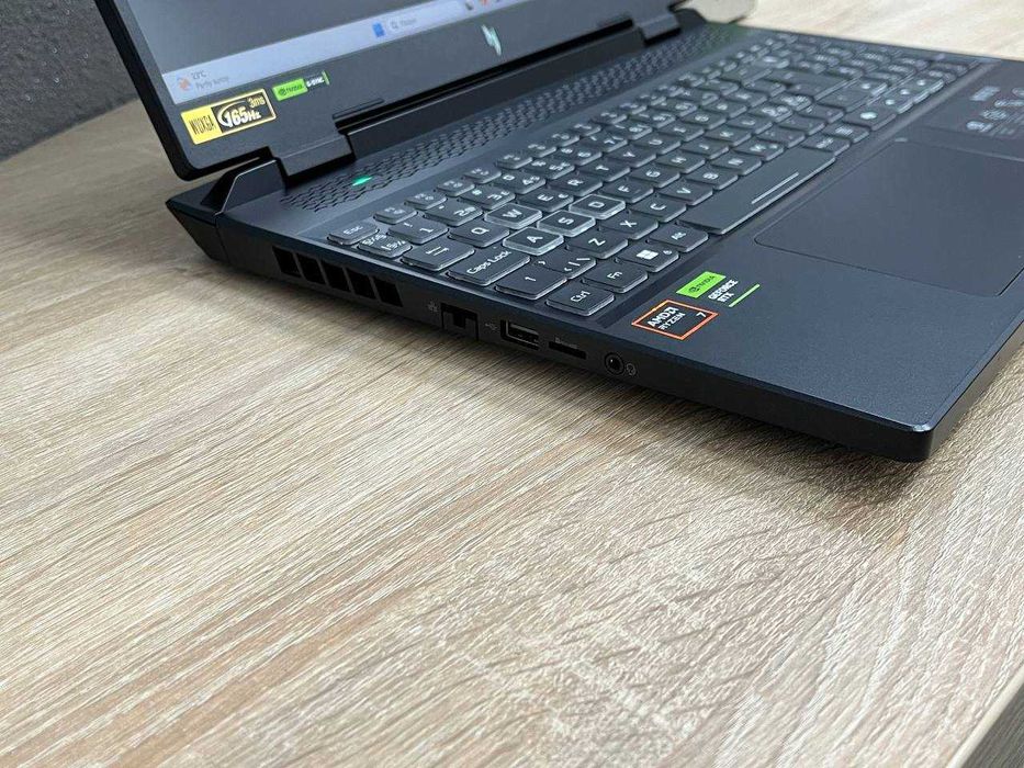 Ігровий Ноутбук Acer Nitro v16” 165Hz/R7-8845HS/RTX4050 6GB/16DDR5/512