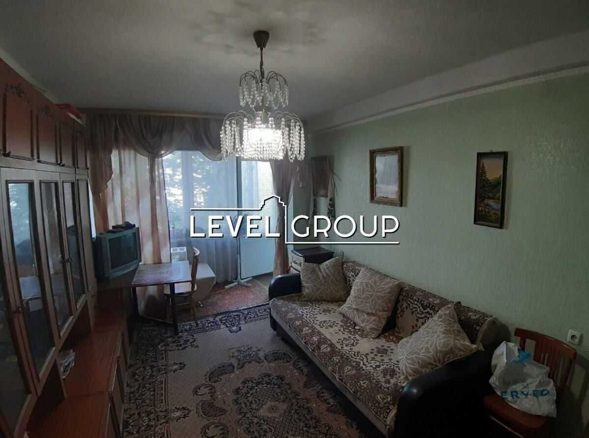 Продаж 2к квартири Святошинський район метро Житомирська