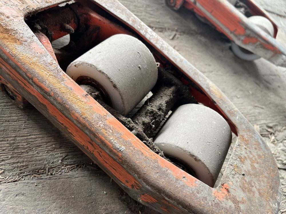 Wózek paleciak Toyota BT długi 1200, sprawny markowy