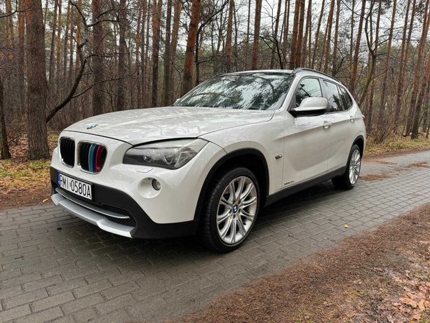 Sprzedam BMW X1 xdrive biała perła