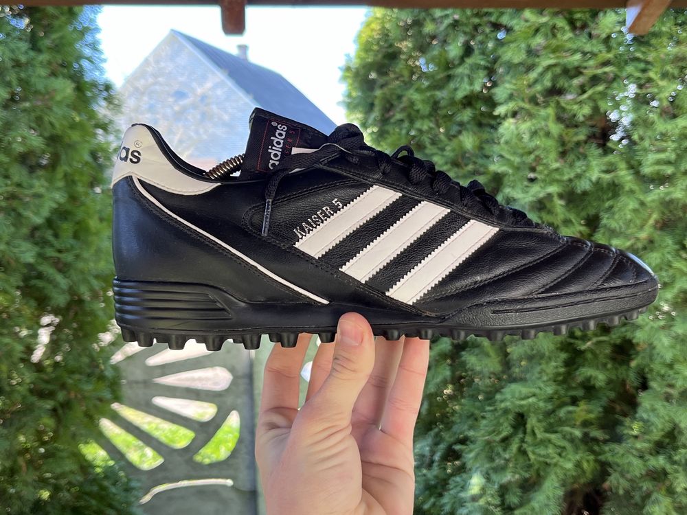 Нові сороконожки adidas Kaiser 5. 46 розмір.