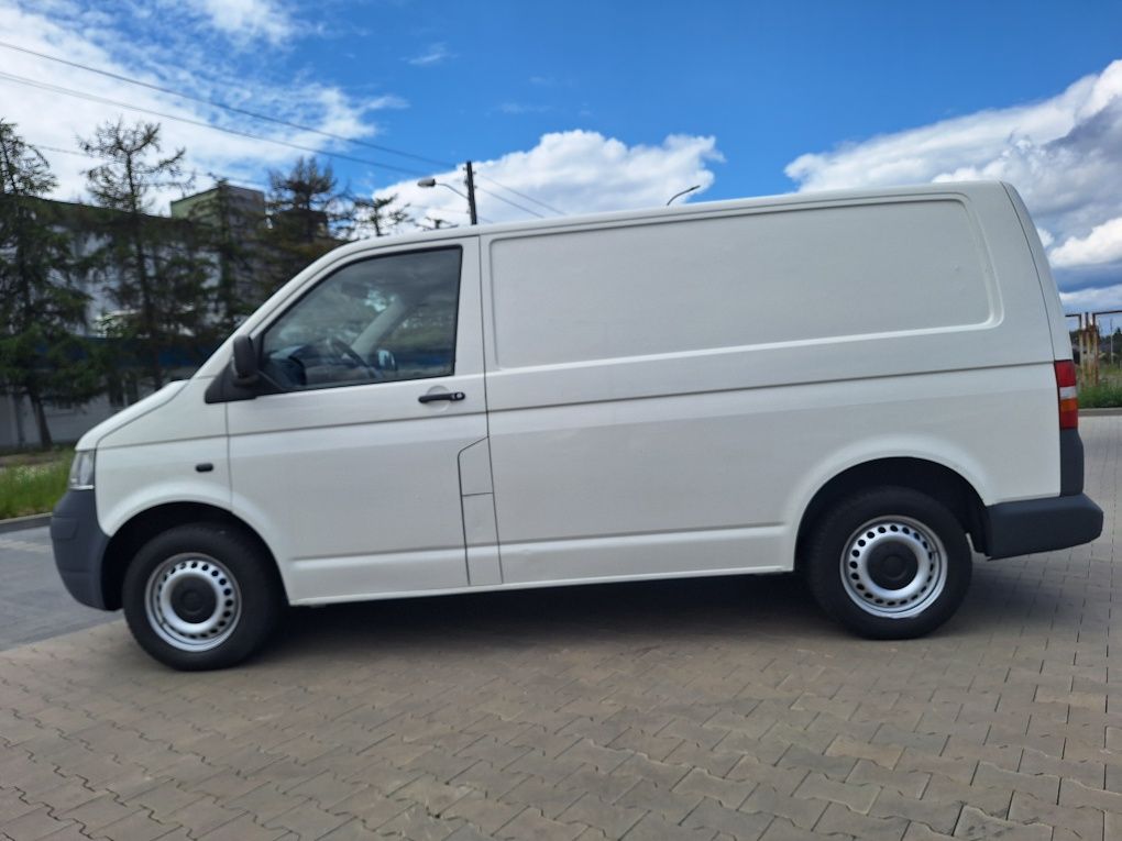 VW Transporter T5 1.9 tdi 3 osobowy zarej . PL FV23%
