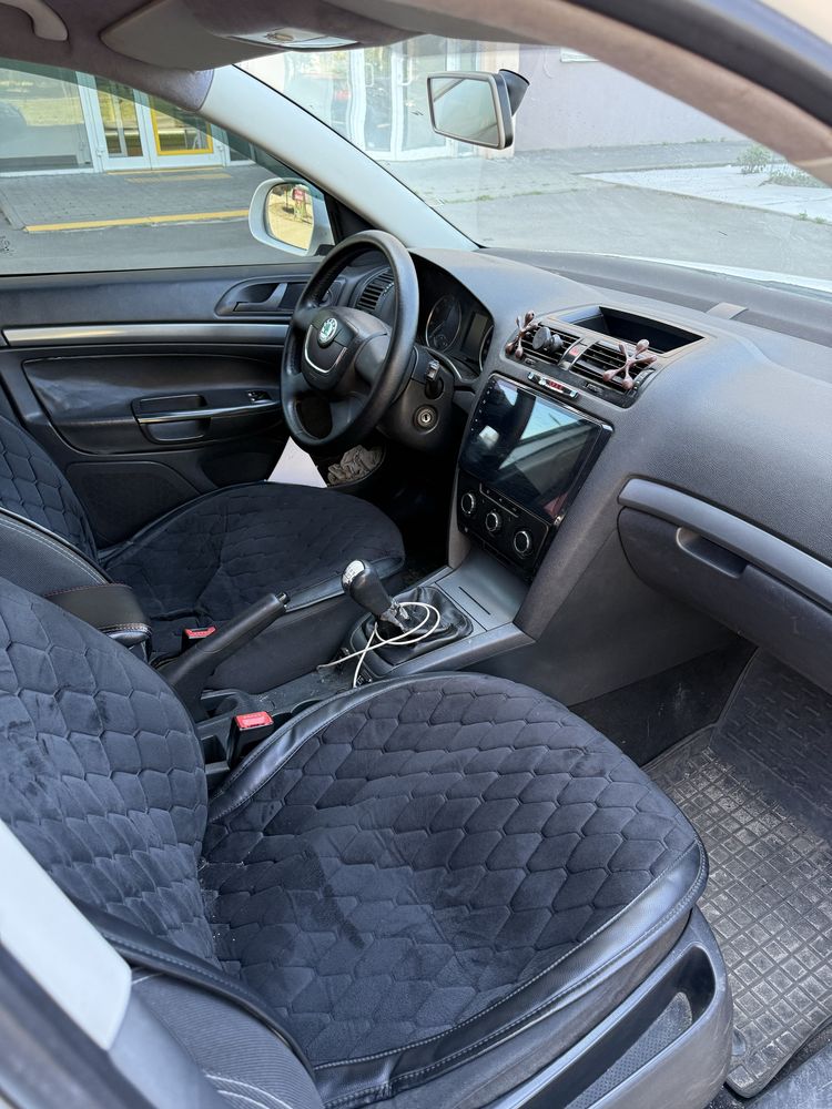 Срочно продам Scoda Octavia A5 2010 ГБО