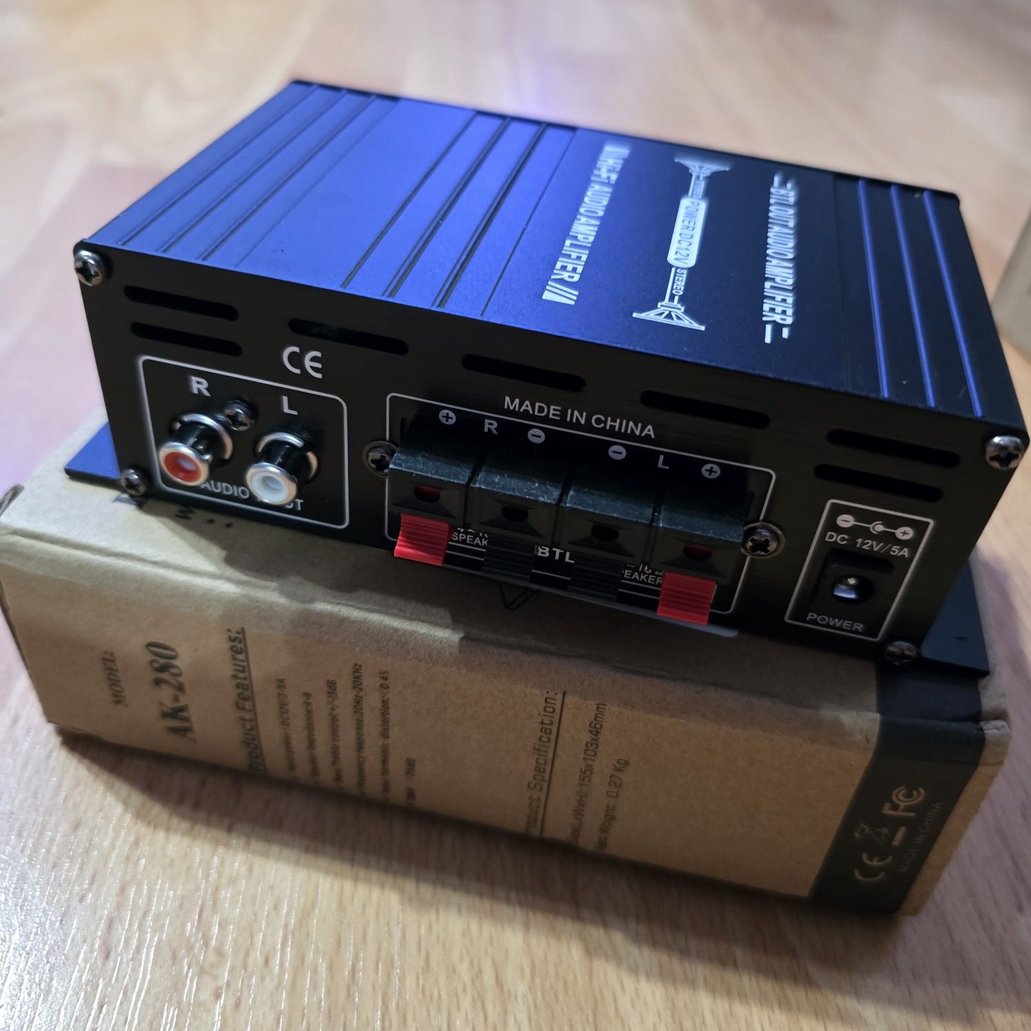 Wzmacniacz stereo 2x20W