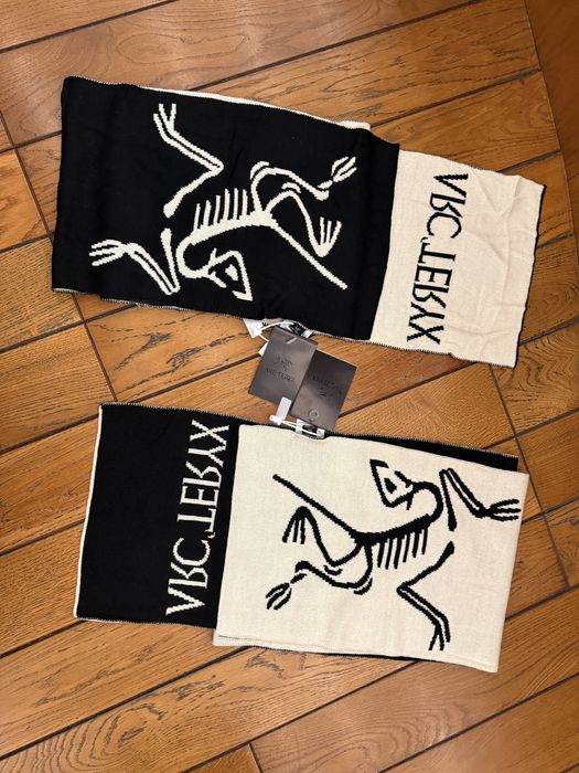 Шарф Arcteryx black/white