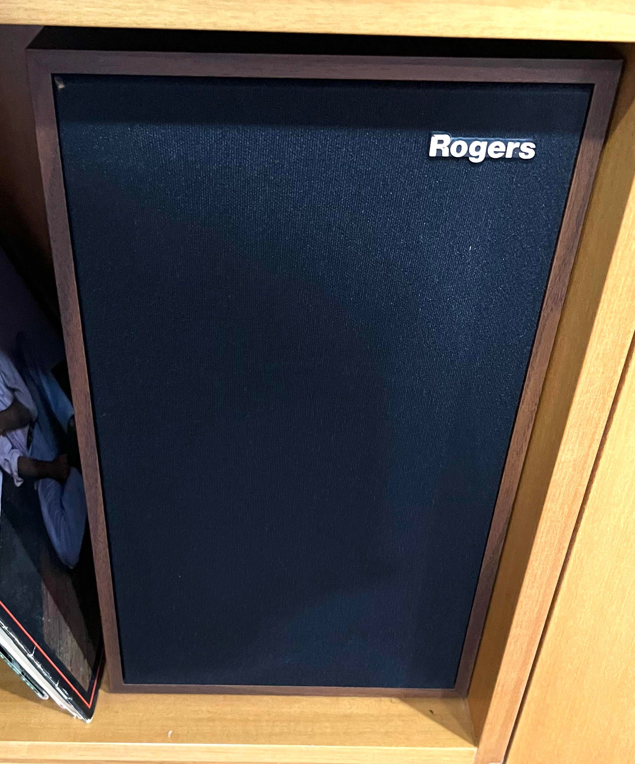 Aparelhagem Rotel com Colunas ROGER LS4a