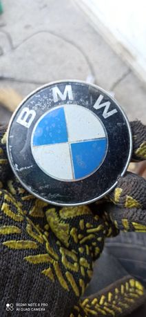 Значок BMW пластмаса