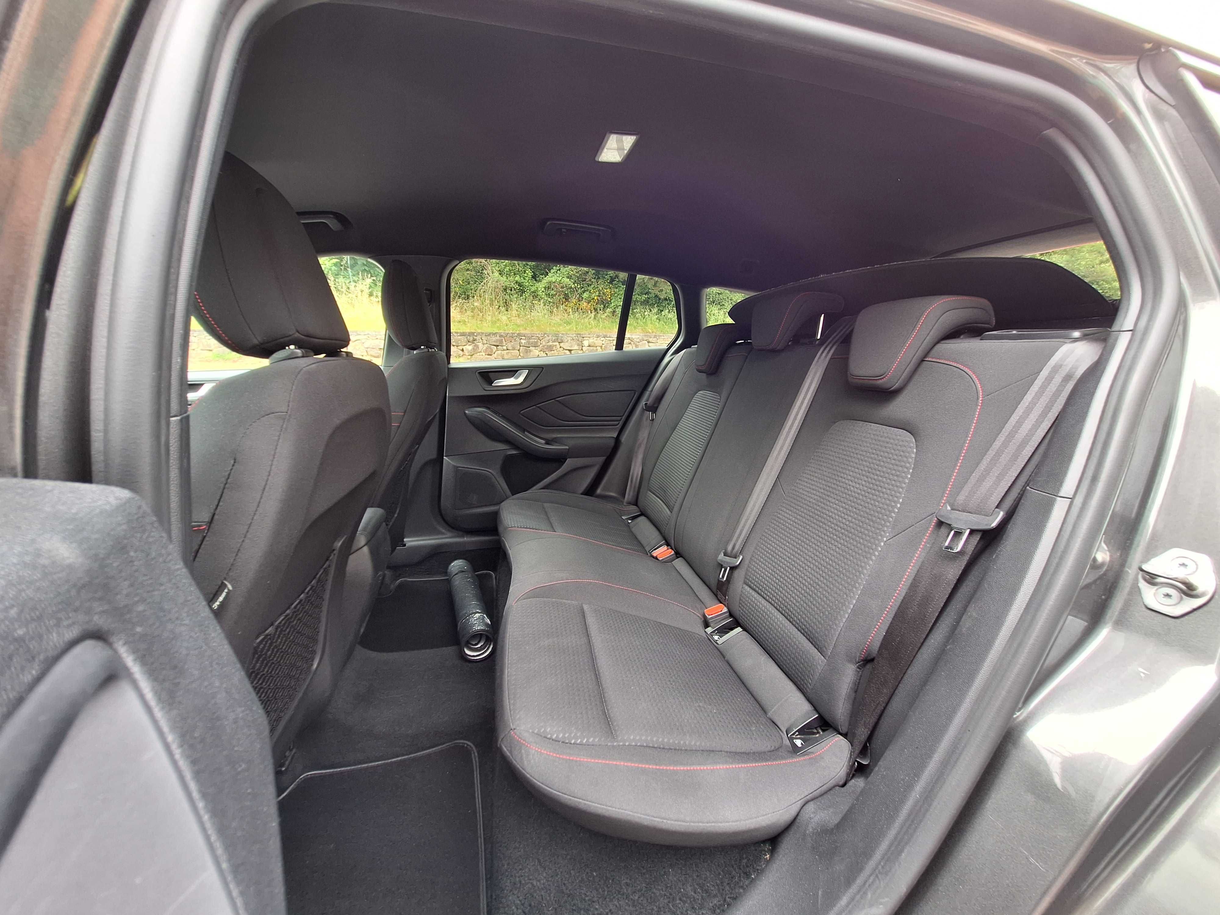 Ford Focus 1.0 125cv ST-LINE - Nacional