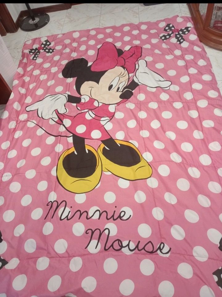 Edredão minnie solteiro