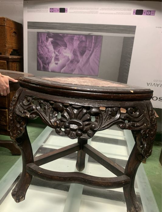 Stolik narożny marmur