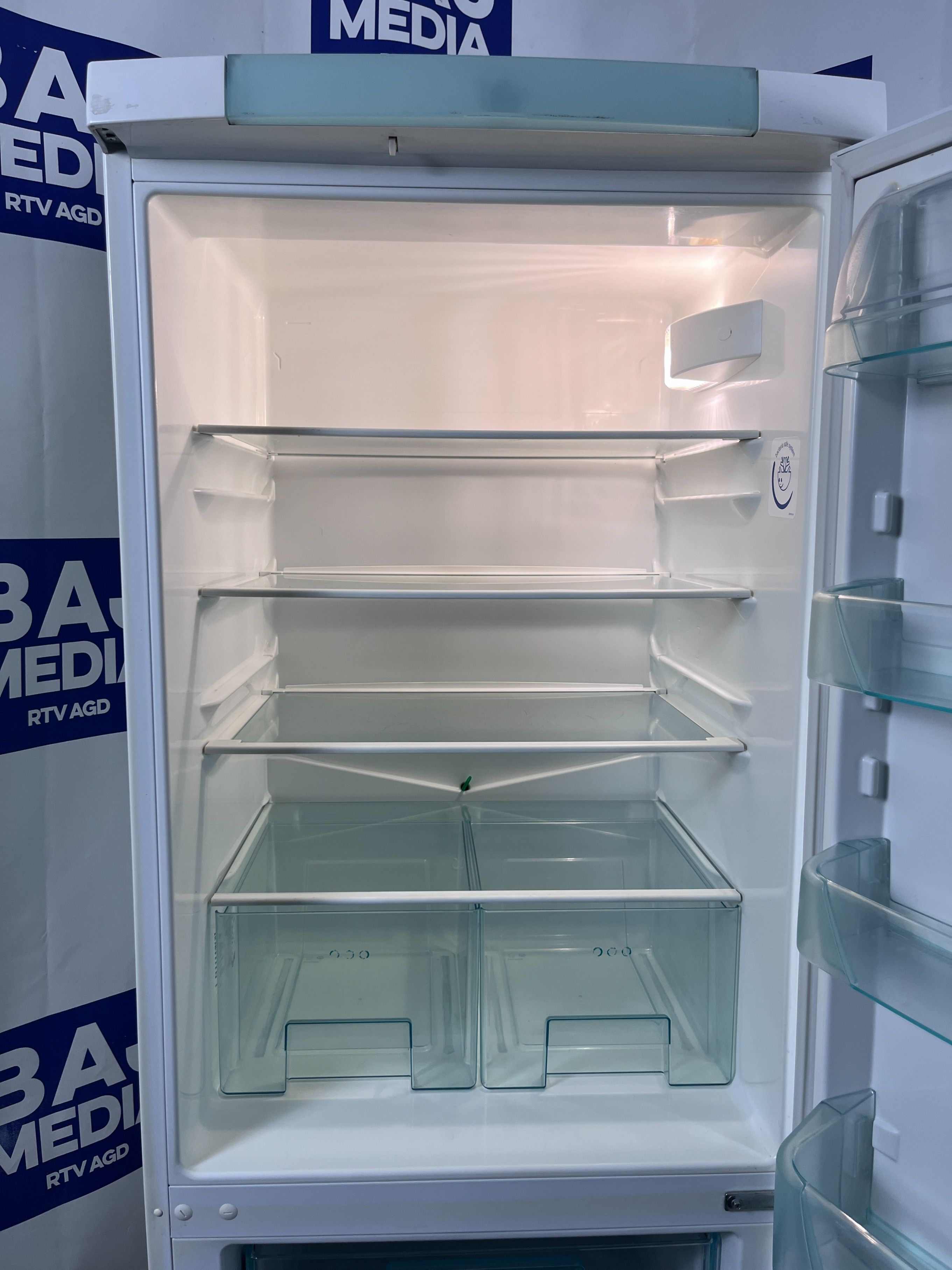 Lodówka Electrolux Szwedzka 154Cm / Klas A+ /Dostawa/Gwarancja