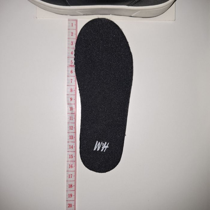 Buty h&m dla chłopca 24 nowe z metką