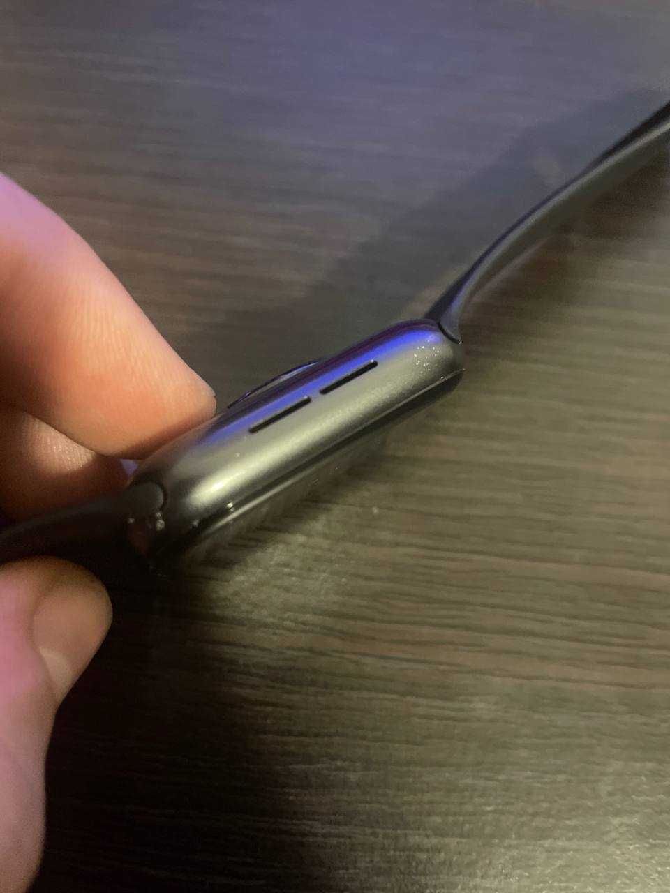Apple watch SE (не робочий)