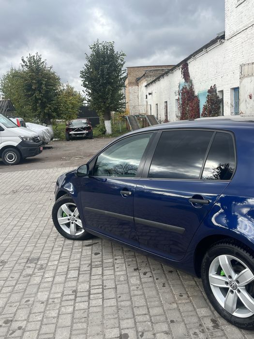 Volkswagen Golf 5 1.4 MPI