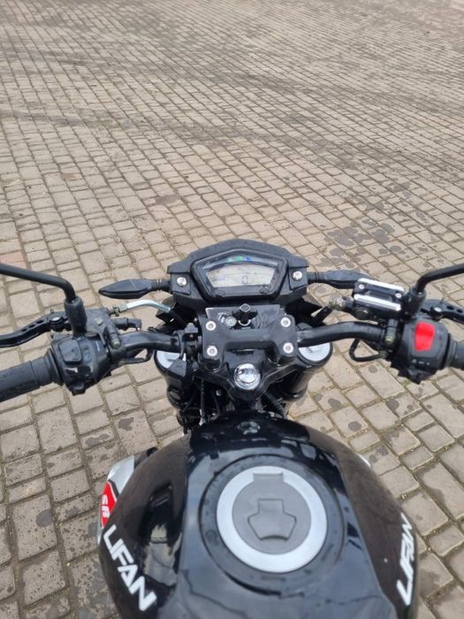 Продам Lifan sr220