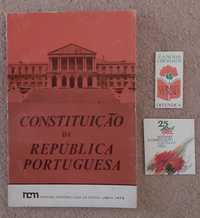Livro Constituição da República Portuguesa + autocolantes