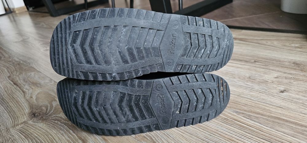 Rieker męskie skórzane buty męskie rozmiar 42,5 wkładka 27cm używane