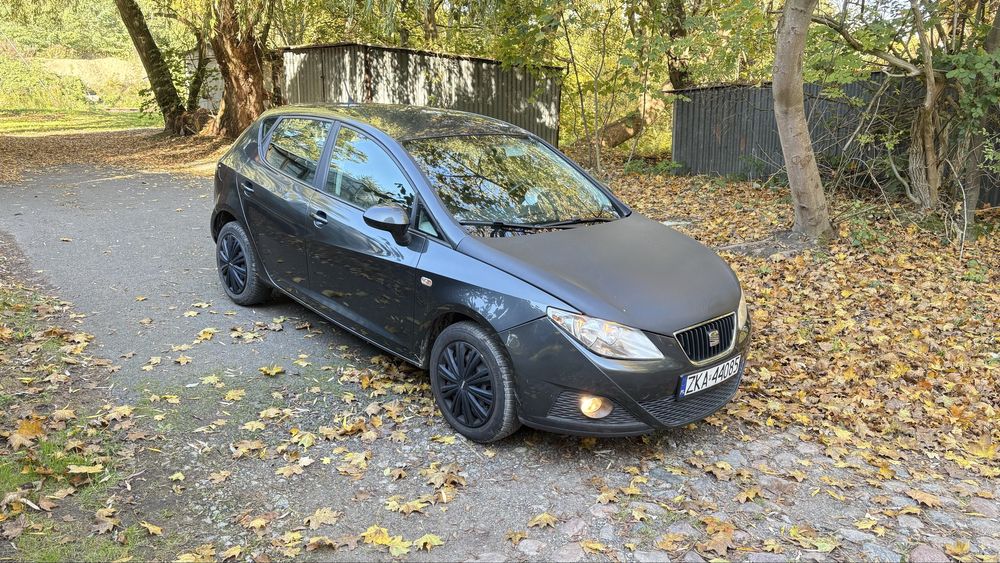 Ibiza  2009r 1.4 niski przebieg