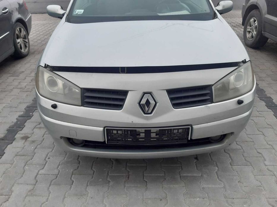 Megane 2 II 3d - zderzak przód kompletny MV632