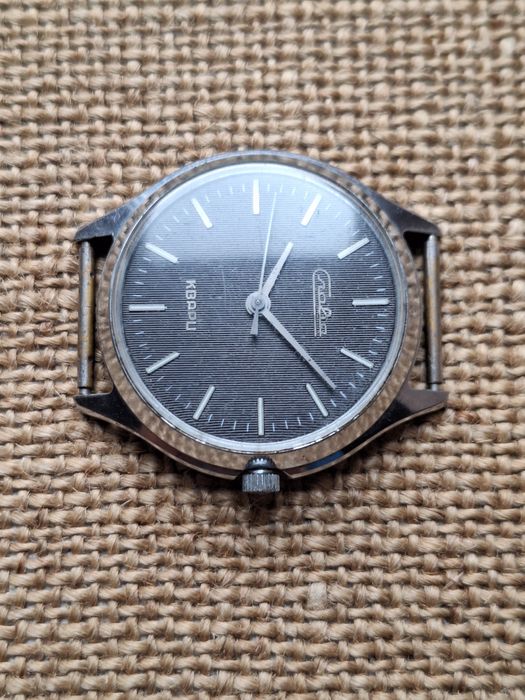 Часы Слава Кварц