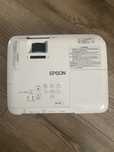 Projektor Epson EB- S04