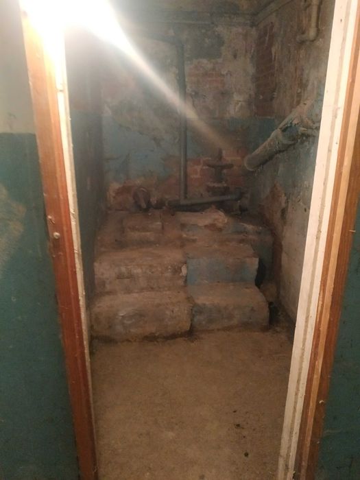 продам цокольное помещение 75 кв. полтаський шлях 175